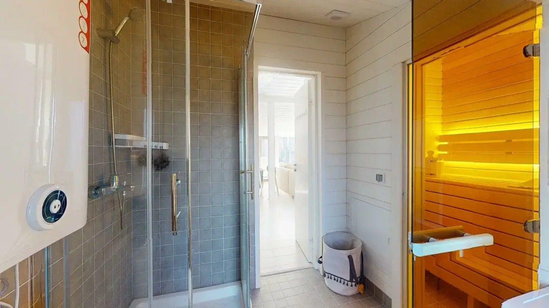 Гостевой дом Дубль-Дом с горячей купелью и сауной