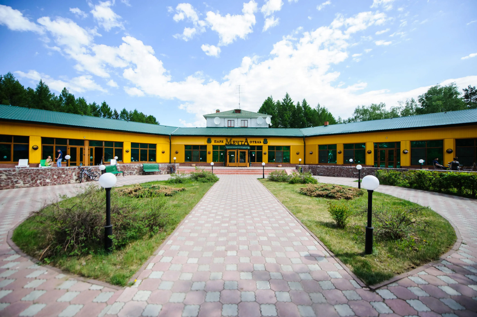 Отель Мечта