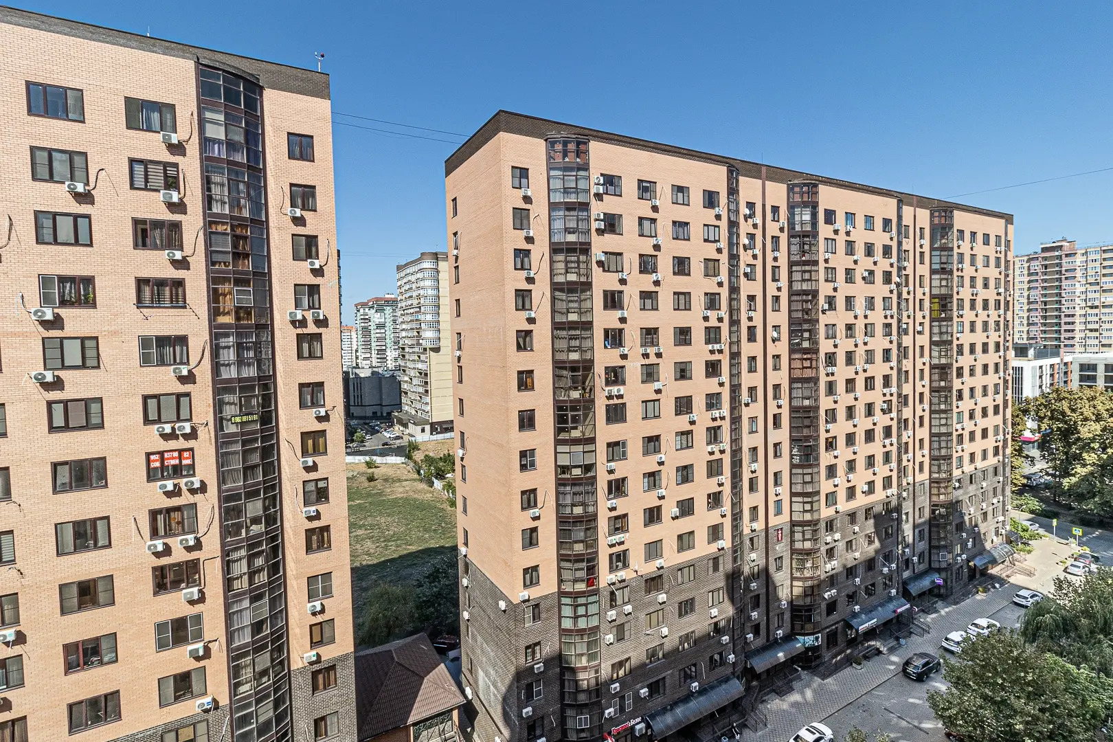 Квартира Двухкомнатная недалеко от парка Галицкого