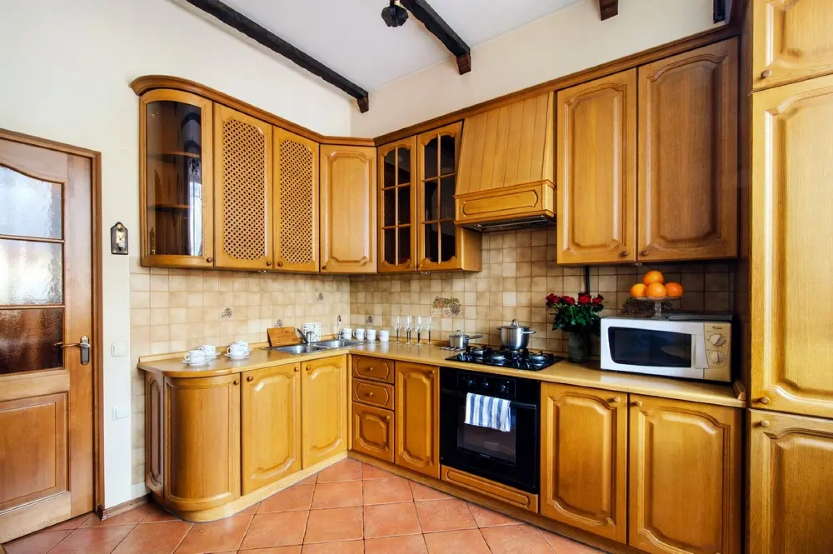 Апартаменты возле ГУМа