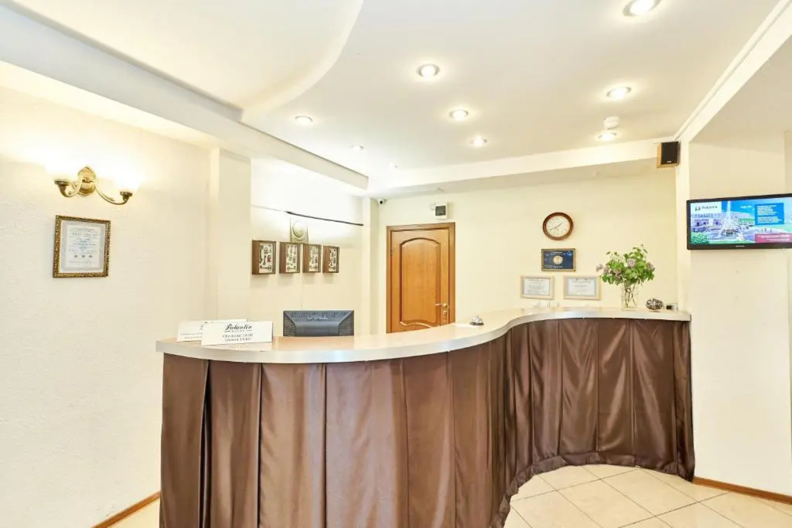 Отель Палантин