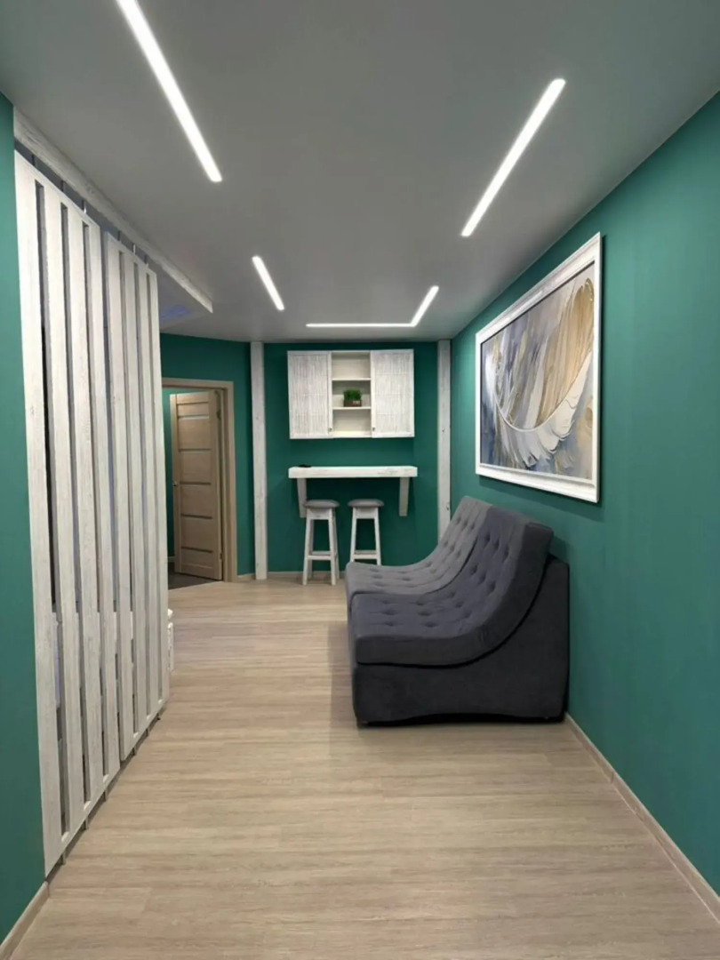 Квартира На Паровозной 15 (6а)