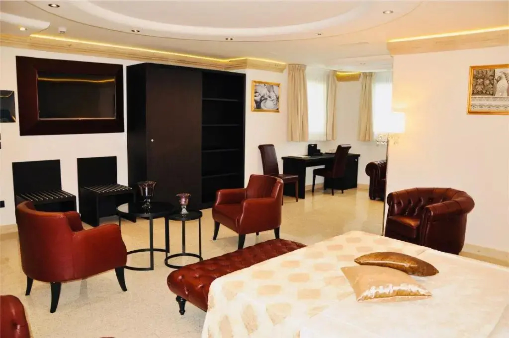 BHB Hotel