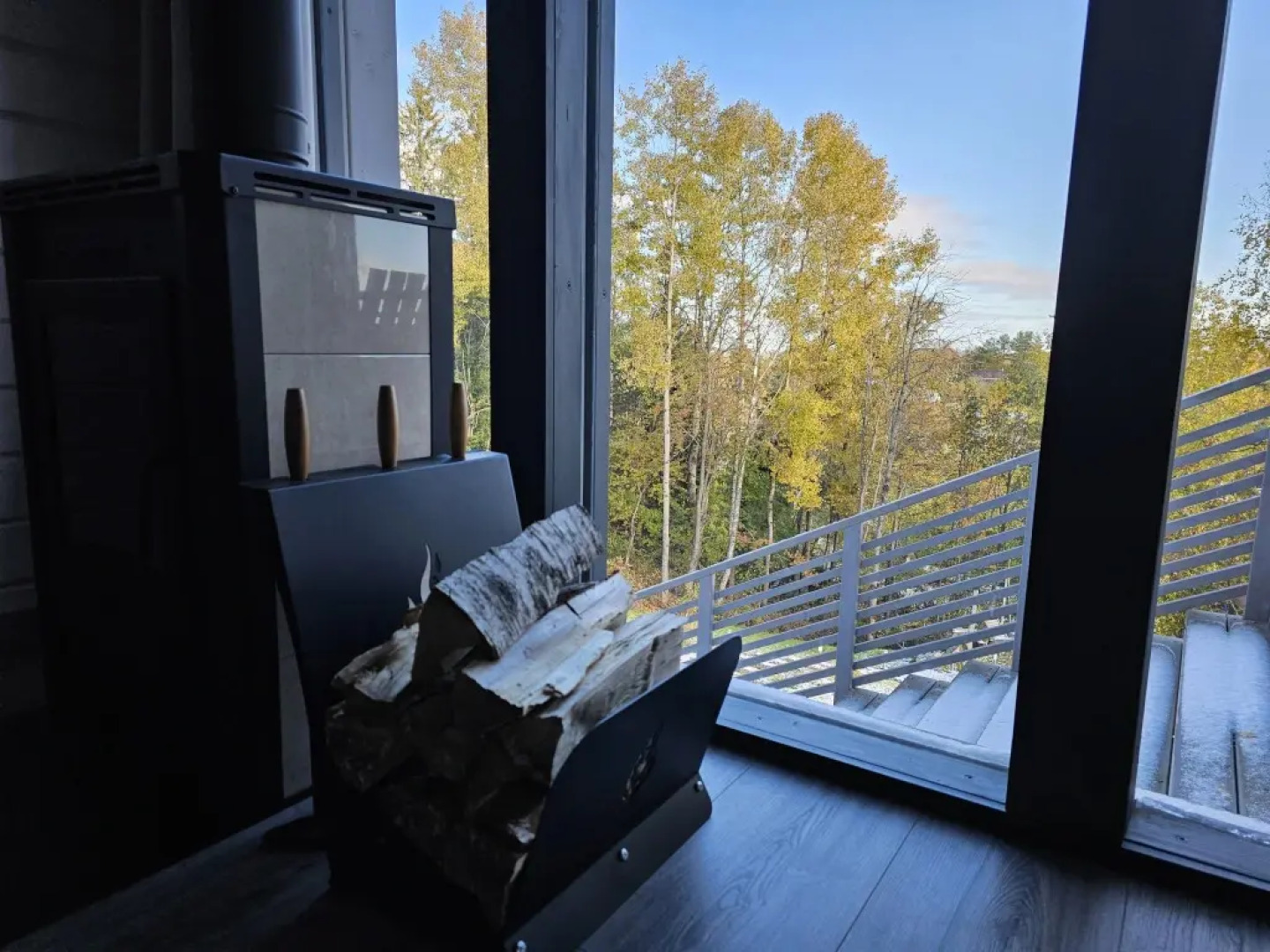 Коттедж Черничный склон Grey House