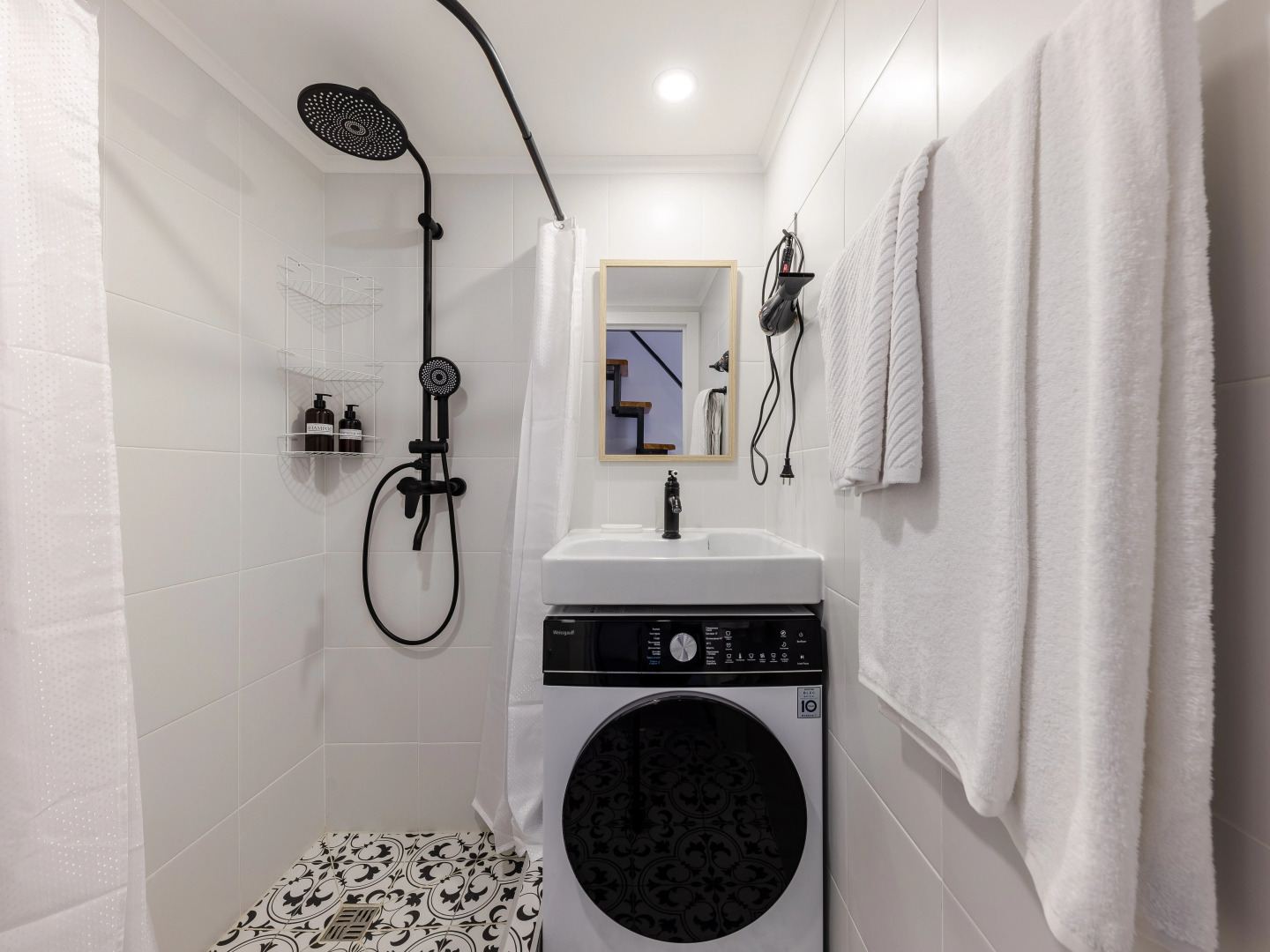 Квартира Уютная студия в центре с окнами в тихий двор