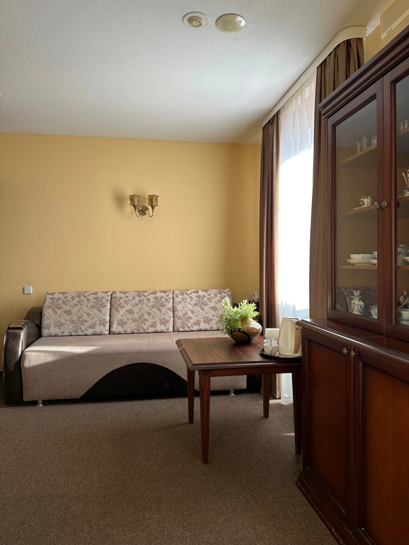 Отель Мономах