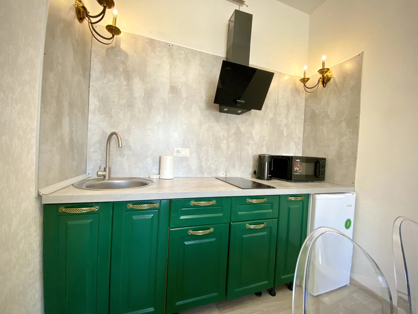 Апартаменты Центр, Апартаменты с камином и огромной ванной