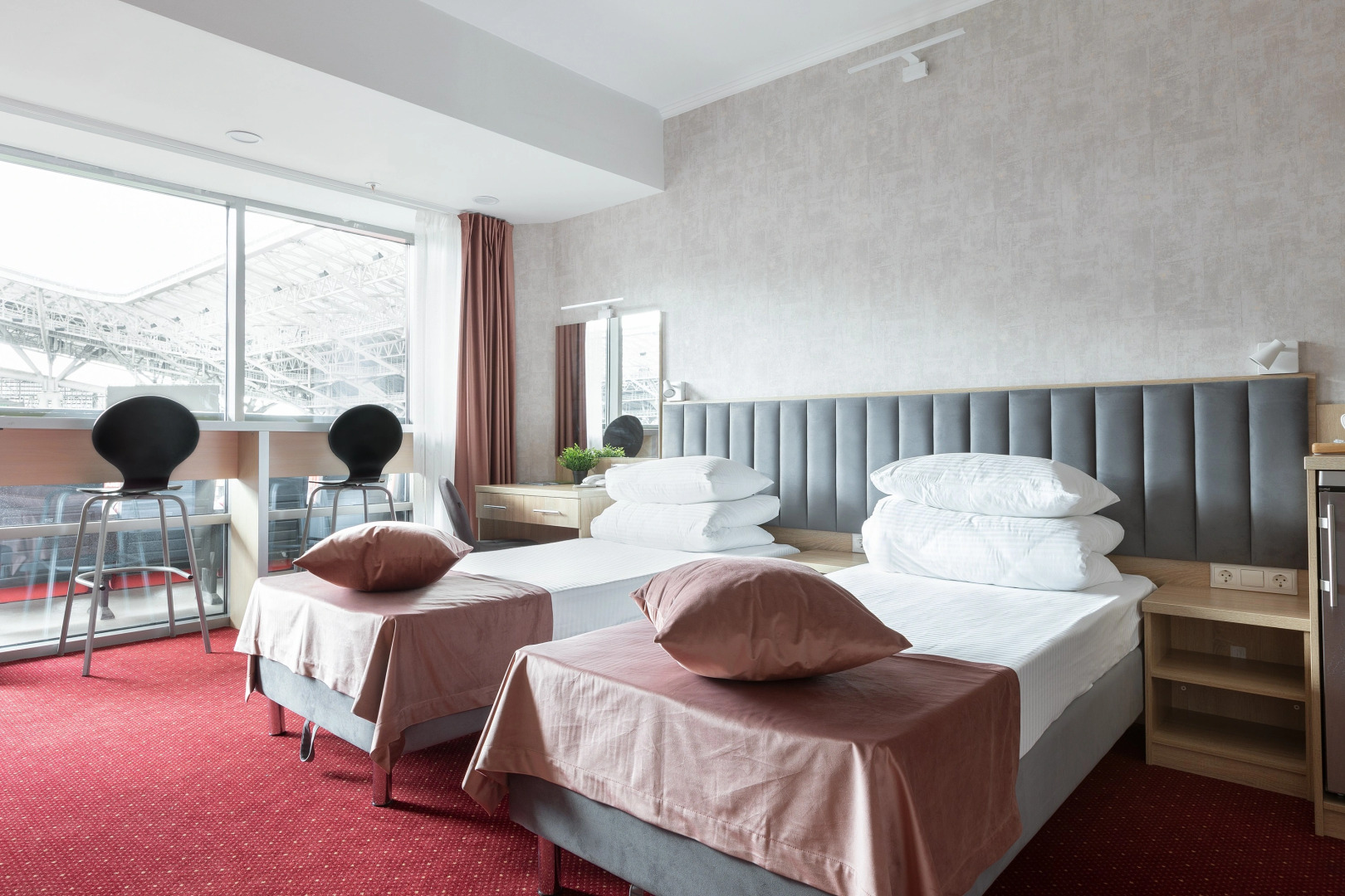 Отель People Stadium