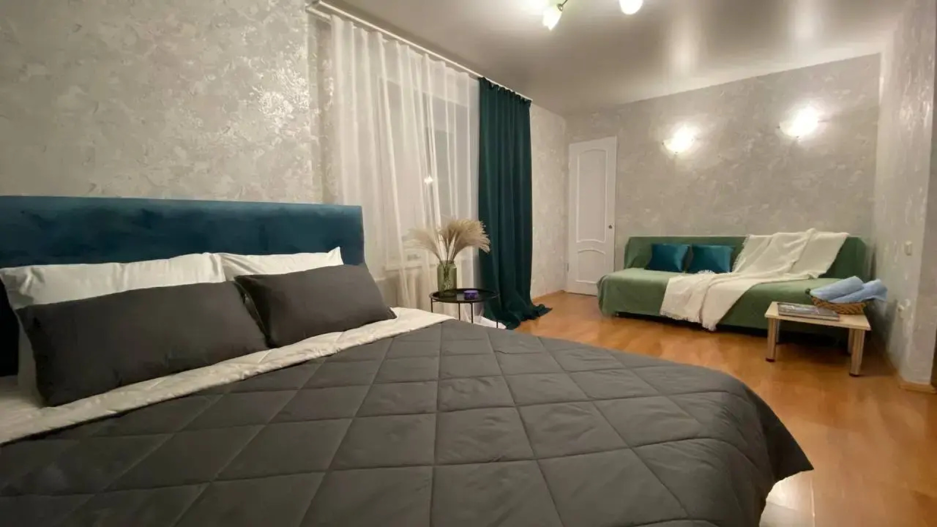 Апартаменты Альфа Хоум Плюс в сердце Челябинска