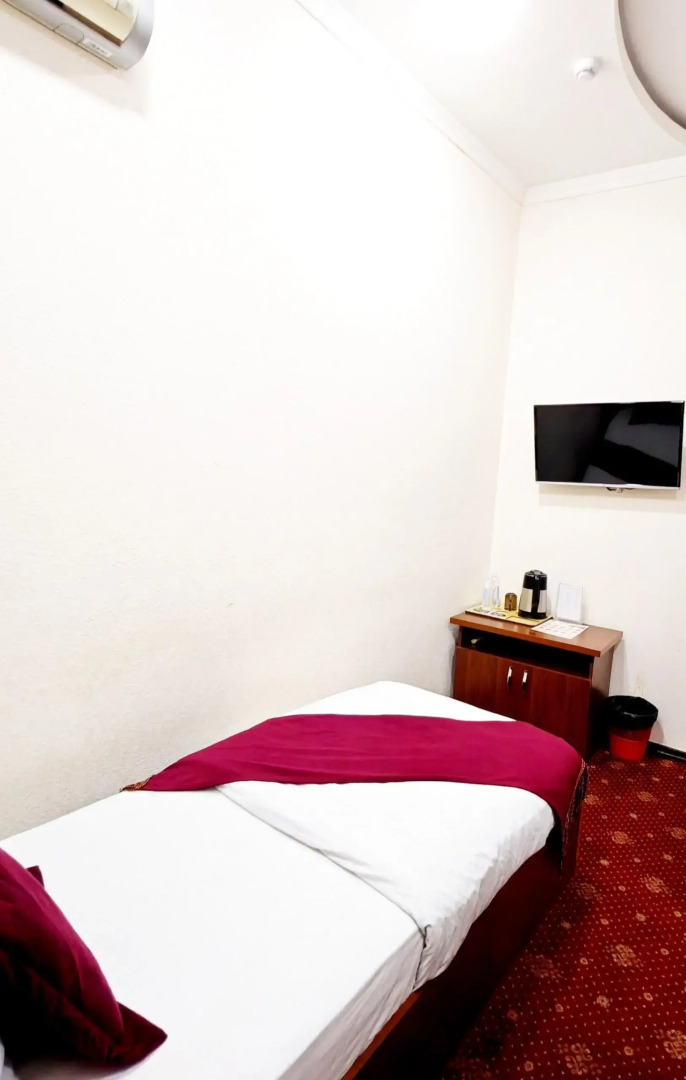 Отель Art Vesta