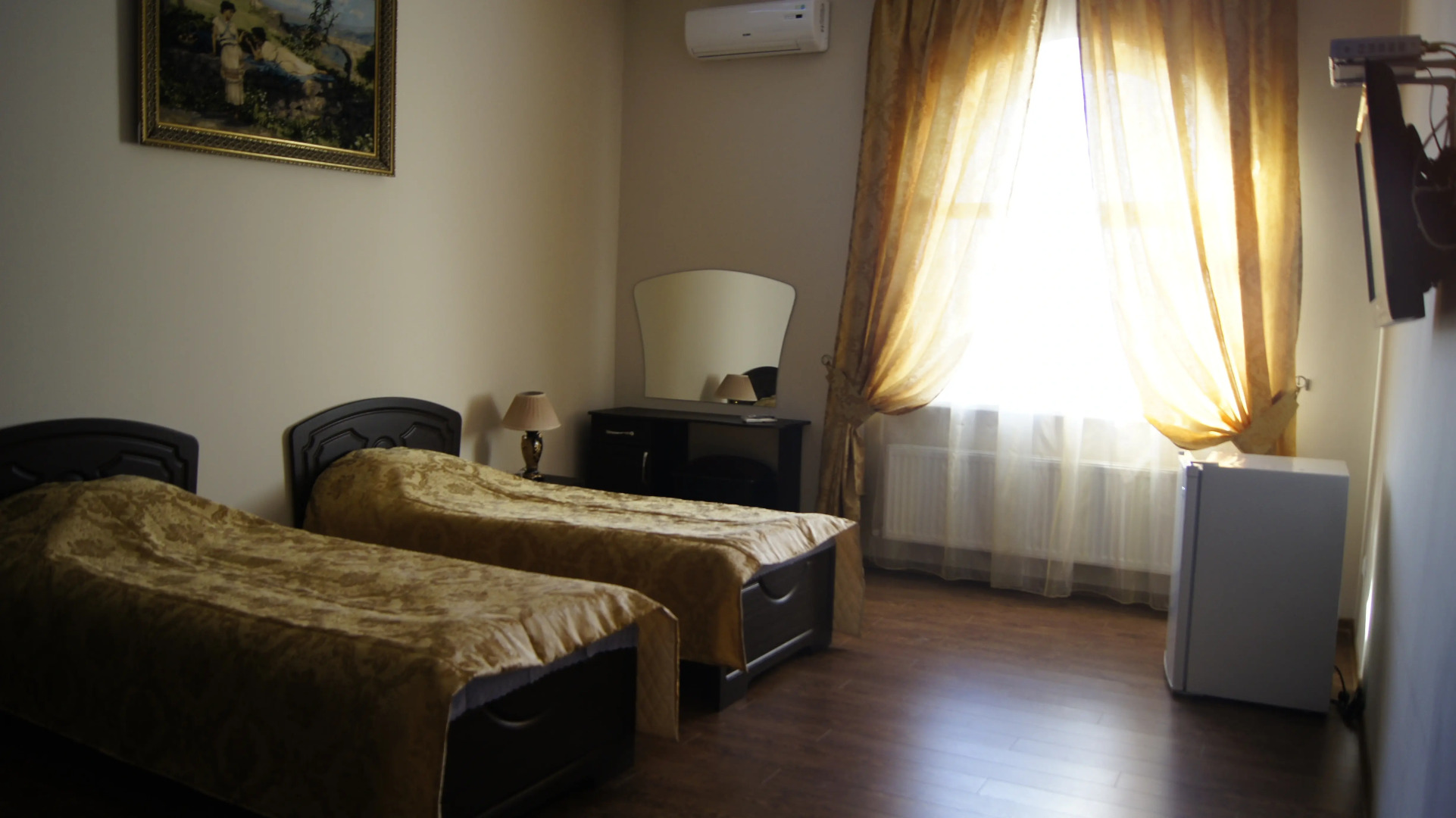 Отель Арарат