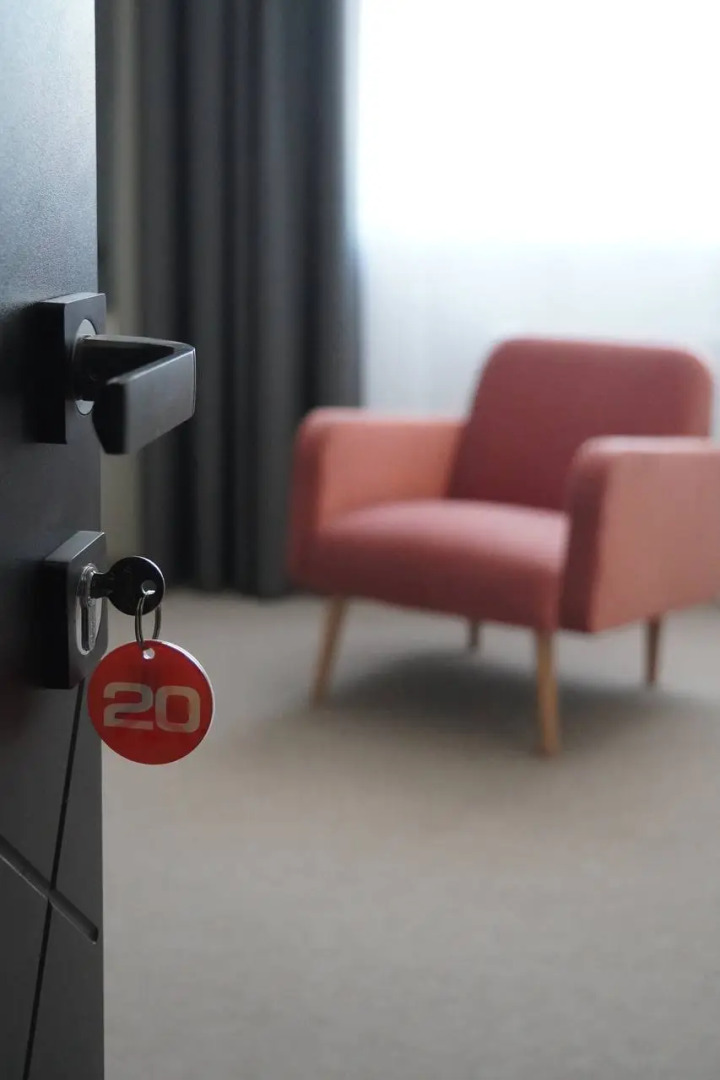 Отель Базовый Лагерь Снежный Поток