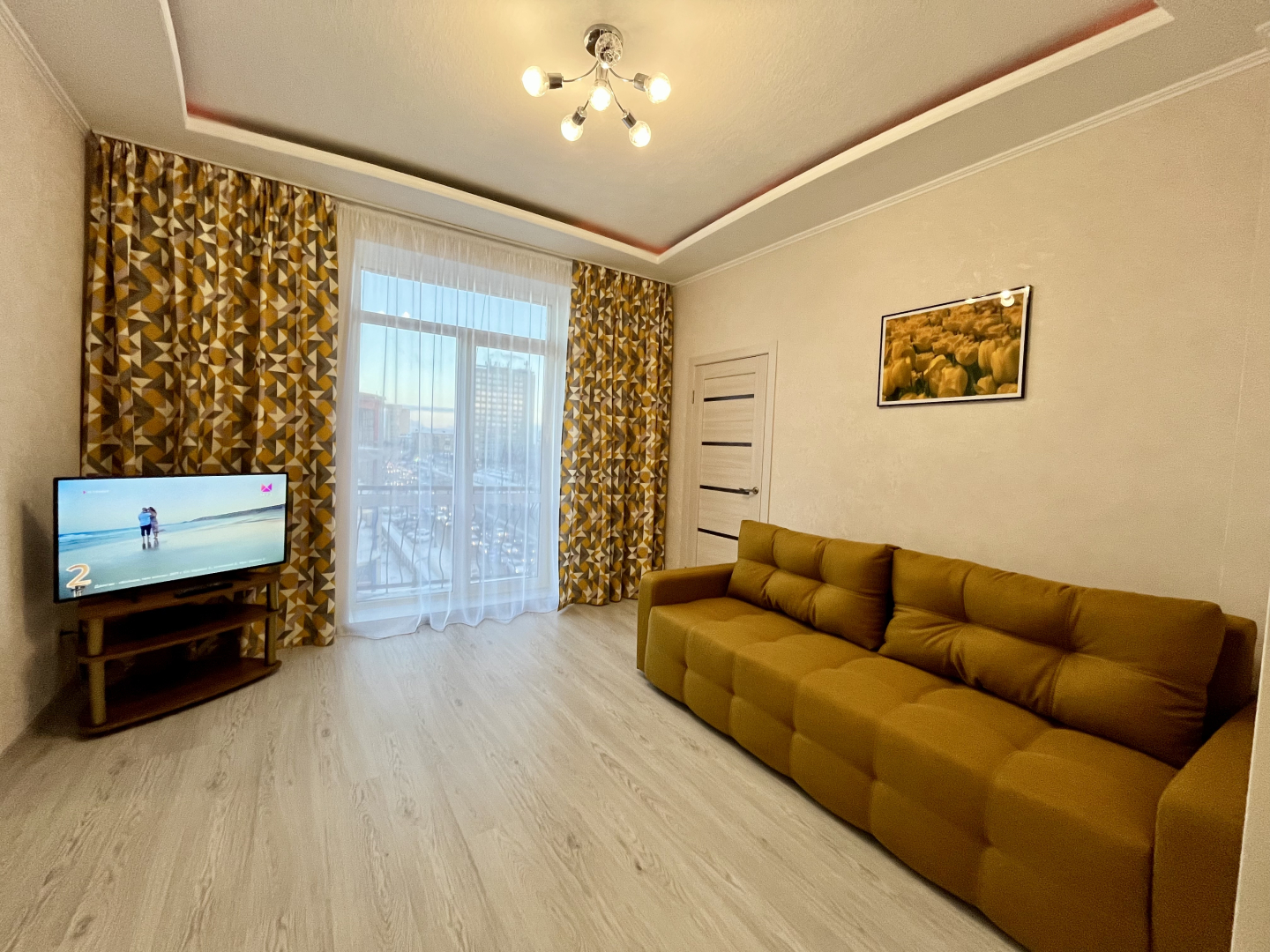 Апартаменты  Двухкомнатные в самом центре