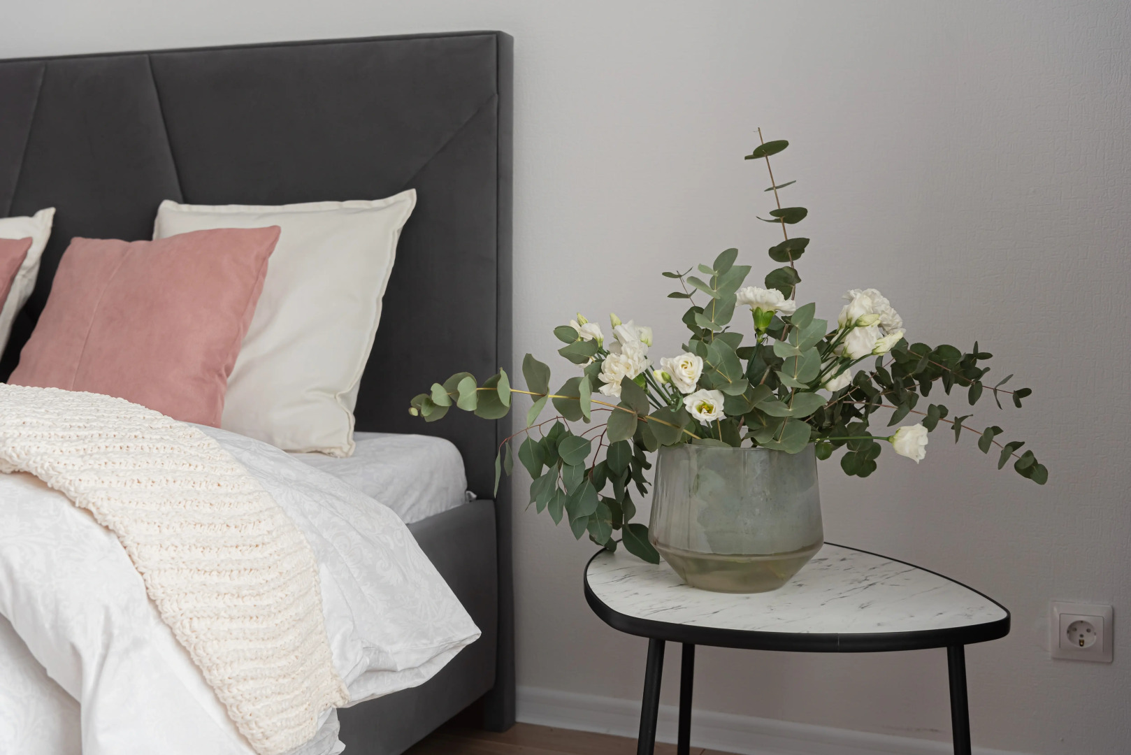 Квартира 2-комнатная ApartHause ЖД-вокзал