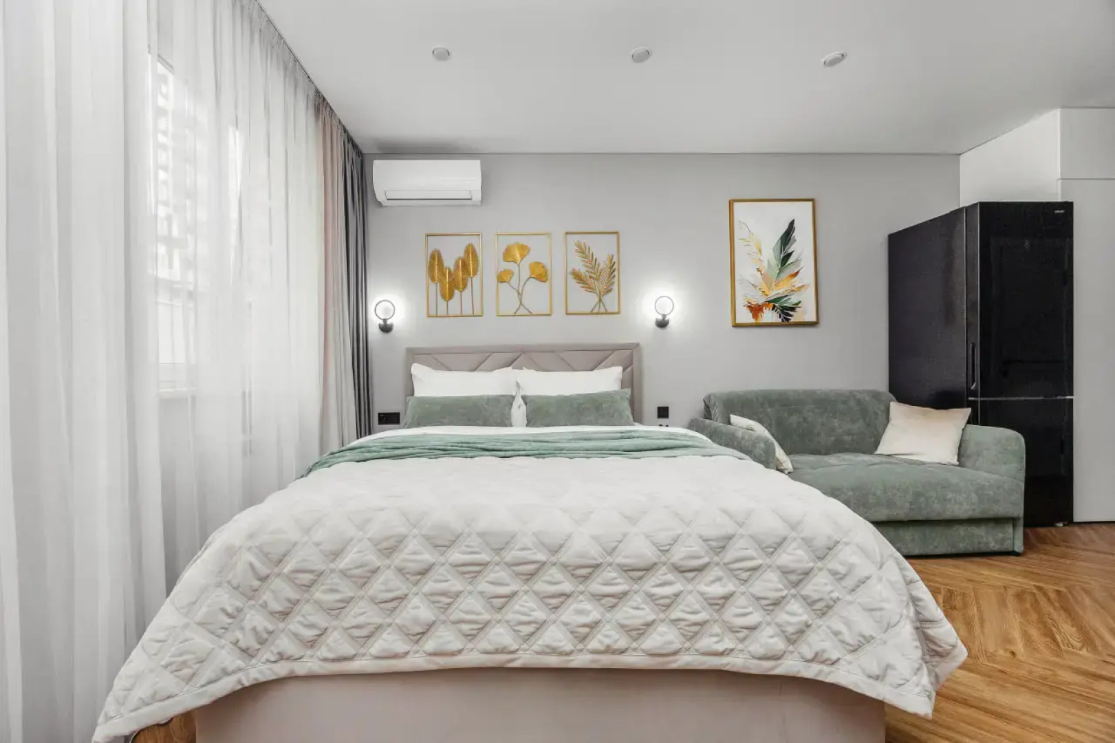 Апартаменты Метрополь с видом на море от УК Атмосфера