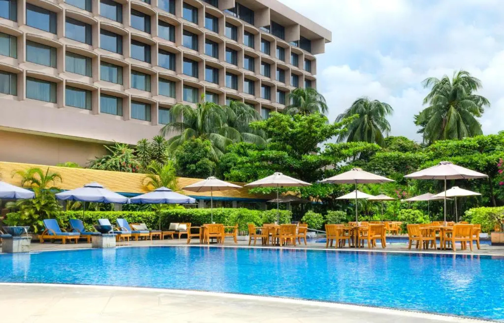 Отель Pan Pacific Sonargaon