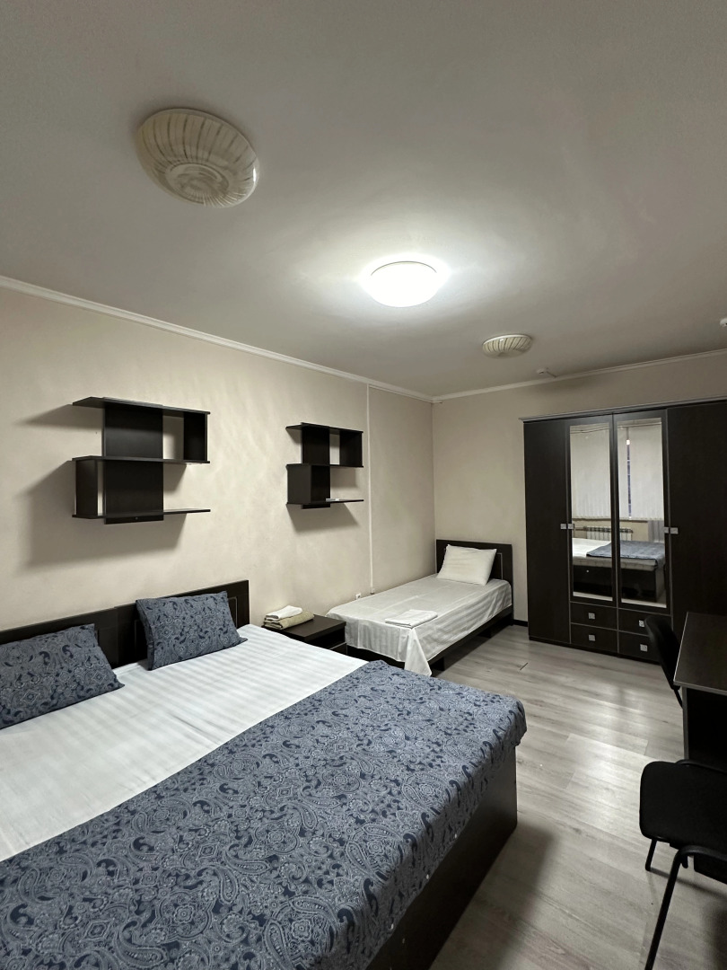 Отель Академическая