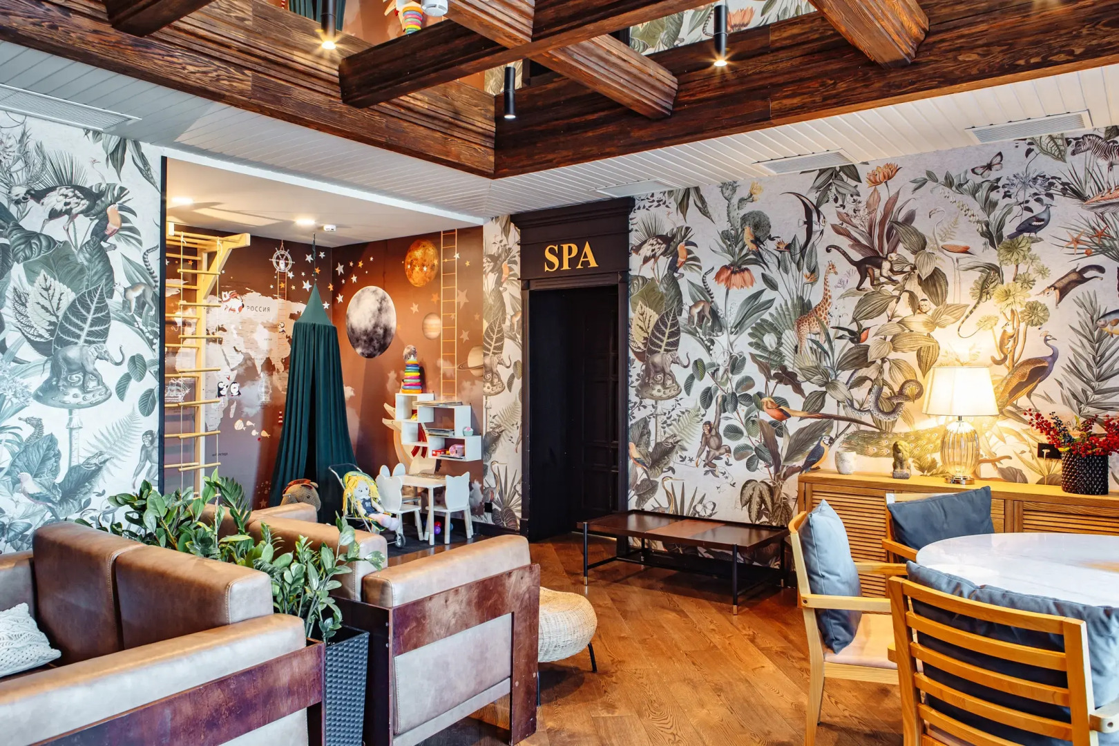 Дом у Озера Бутик-отель