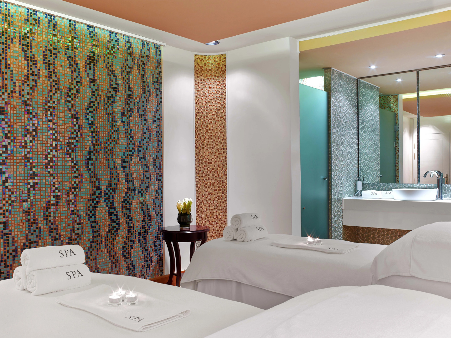 Отель The St. Regis Moscow Nikolskaya