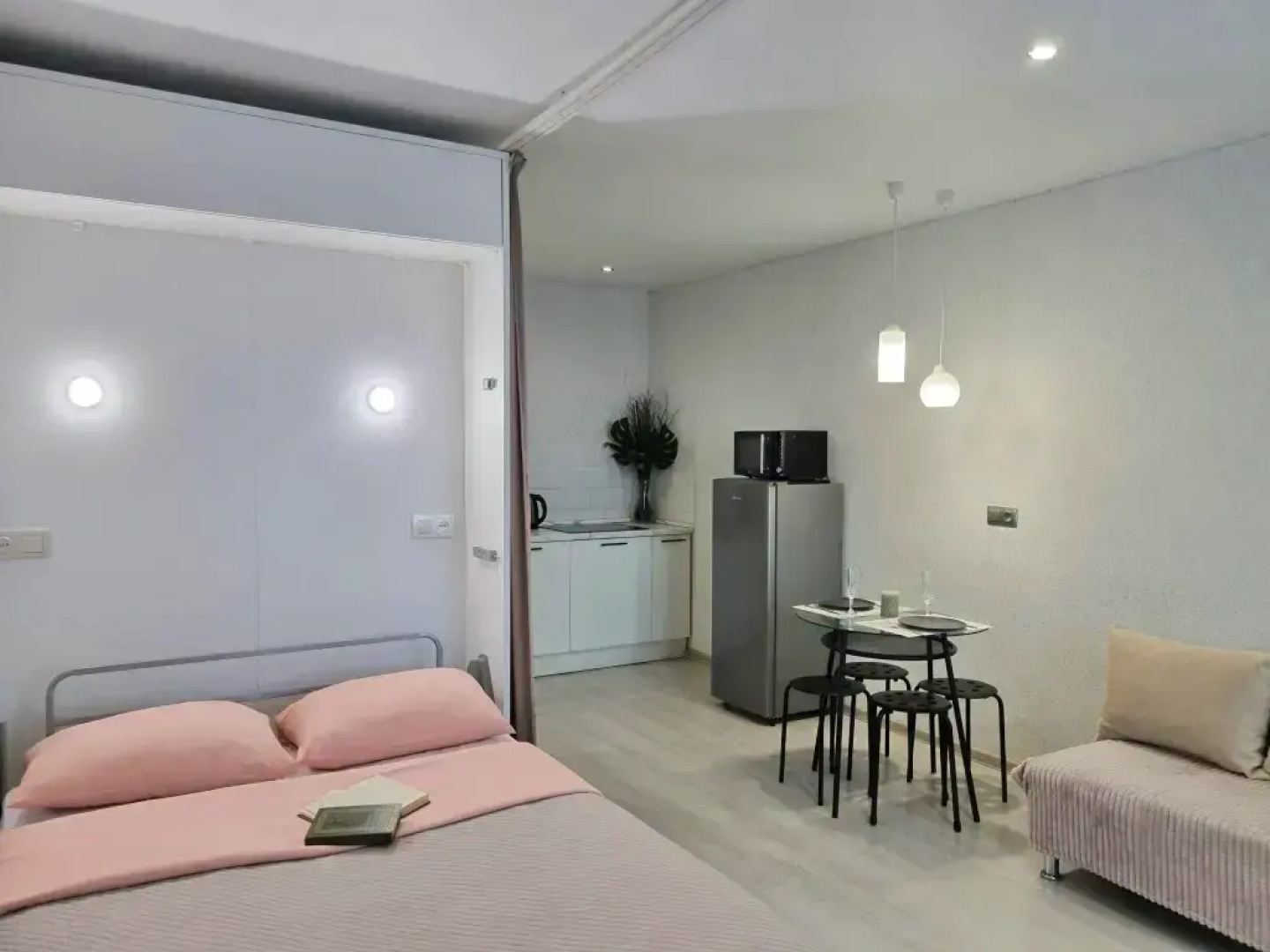 Квартира Студия возле Метро Авиастроительная