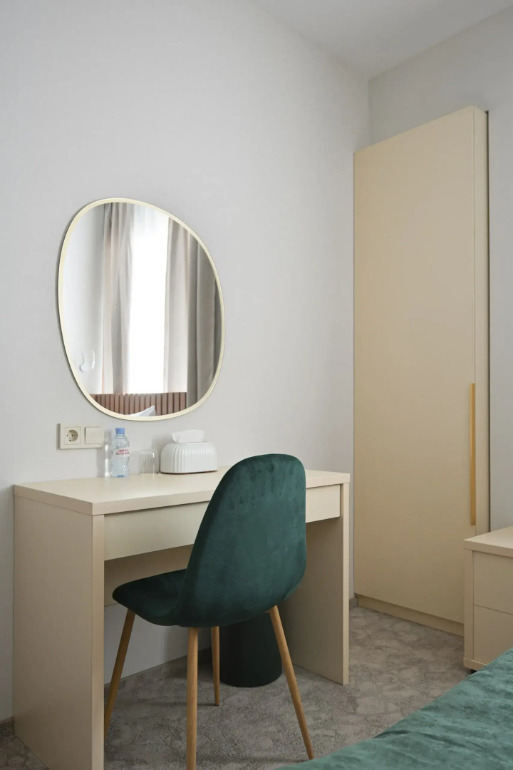 Отель Mirum Hotel