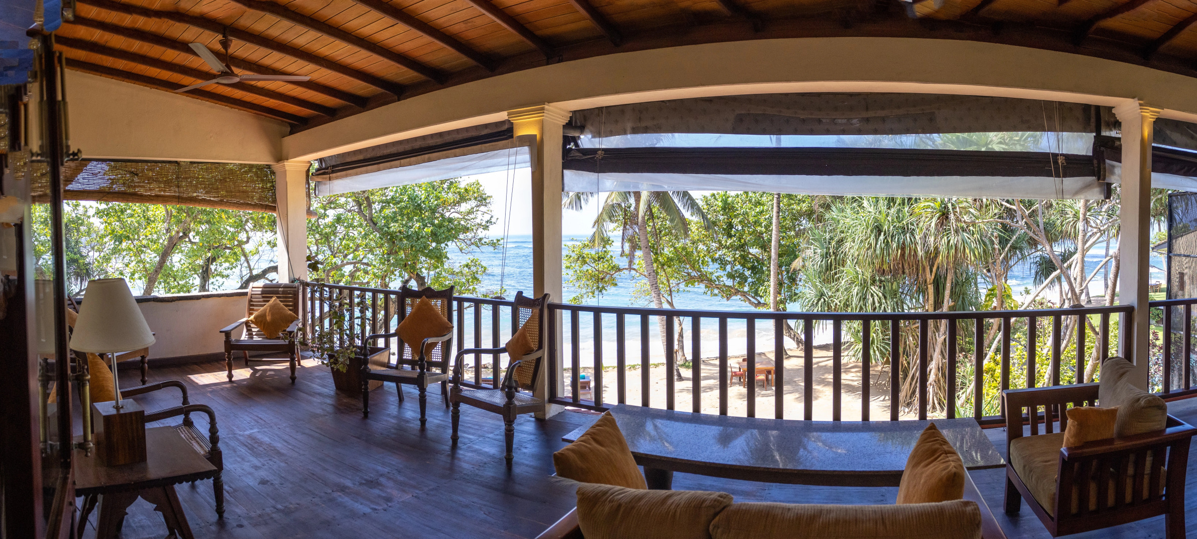 Villa South Point Abbey 4 bedroom beach front