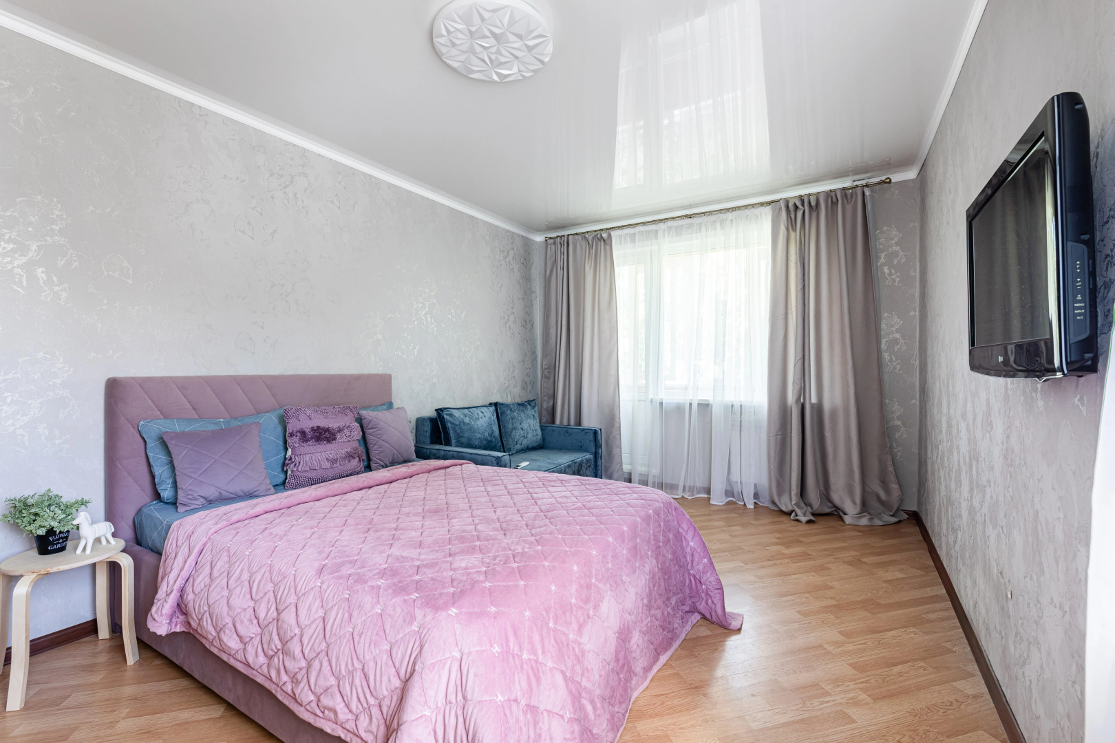 Квартира LS Чаша и Центр Семьи