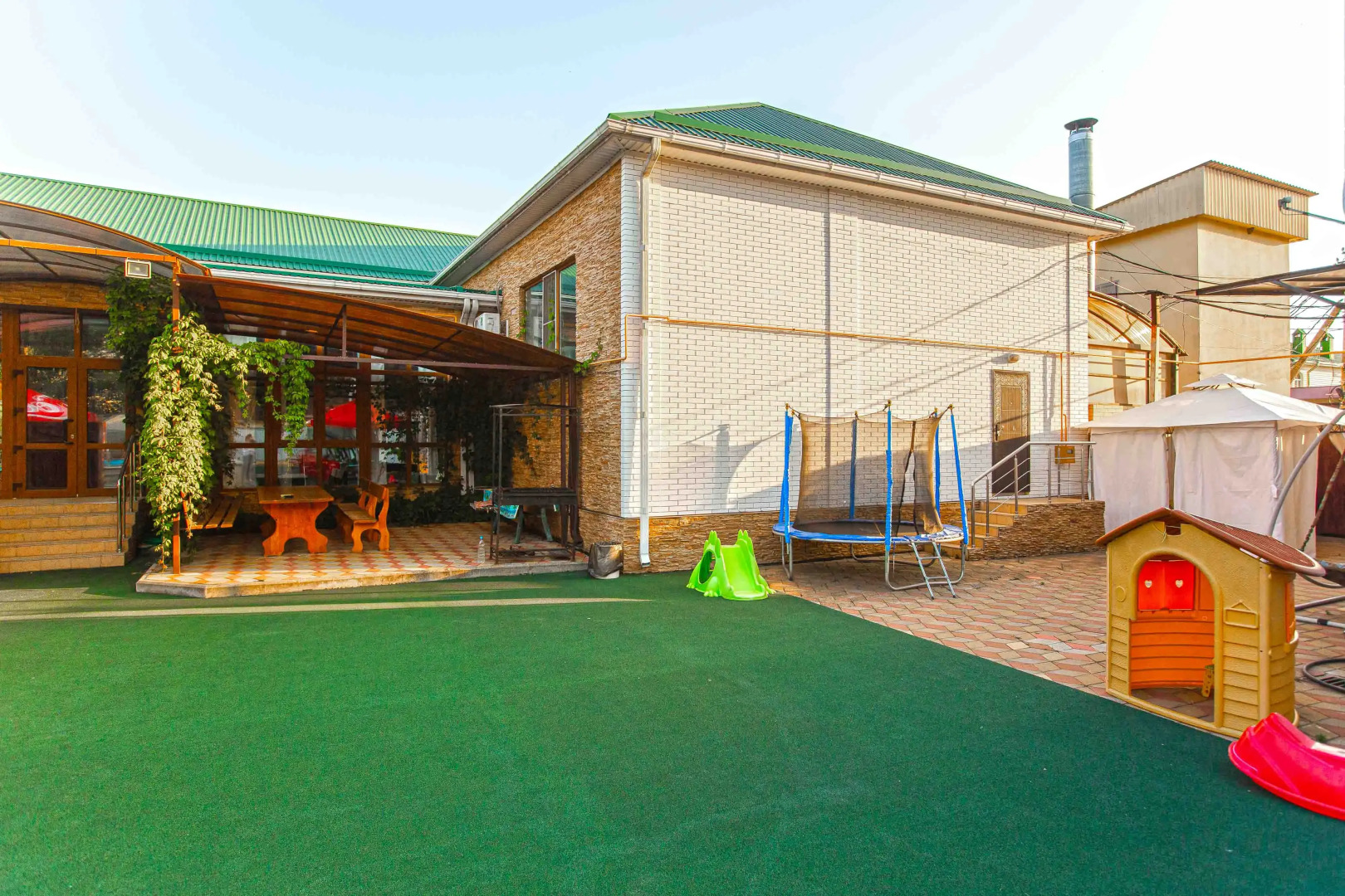 Гостиница Южная Ночь