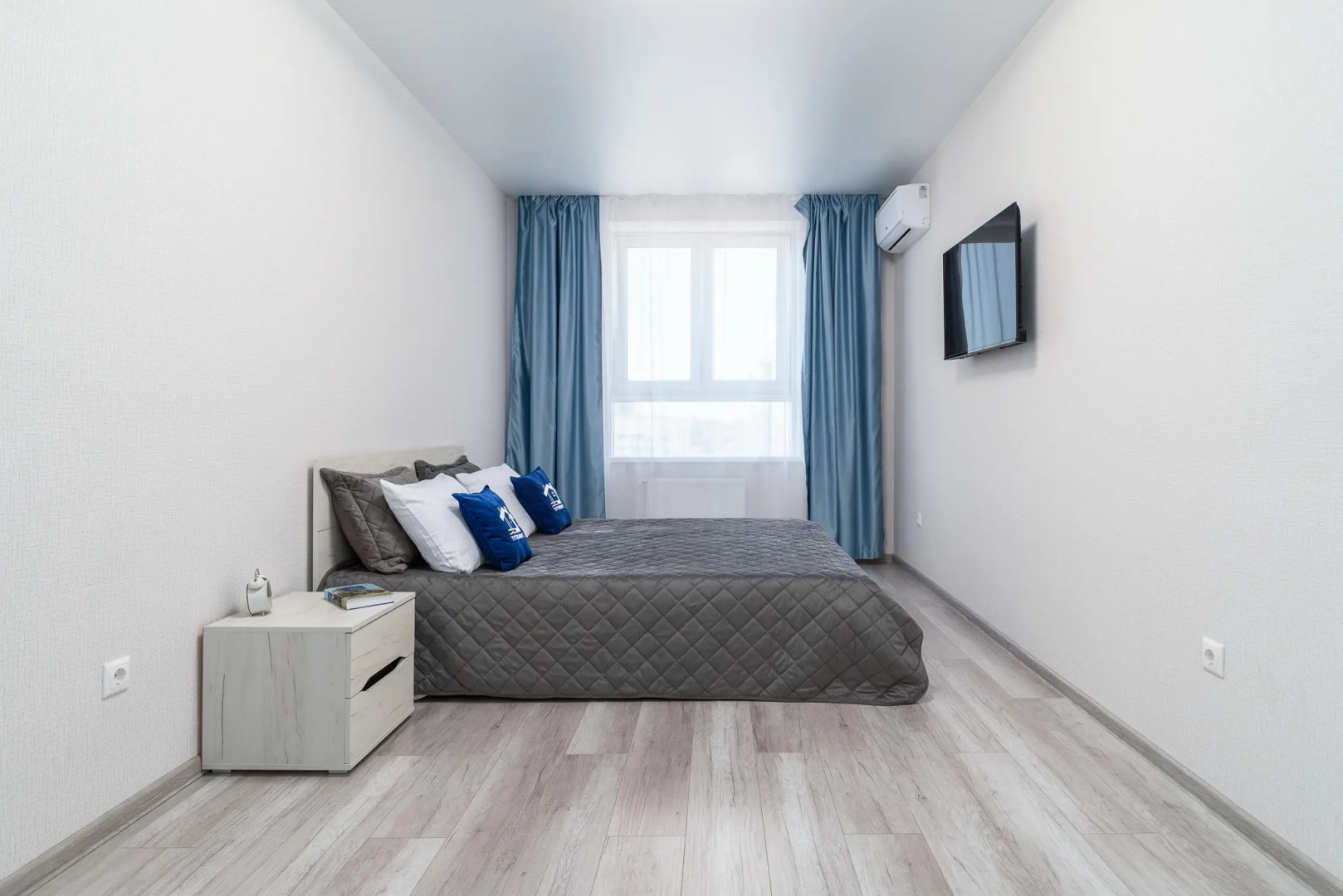 Апартаменты Улучшенные с Балконом| LUX | ЖК Кубанский | Зиповская