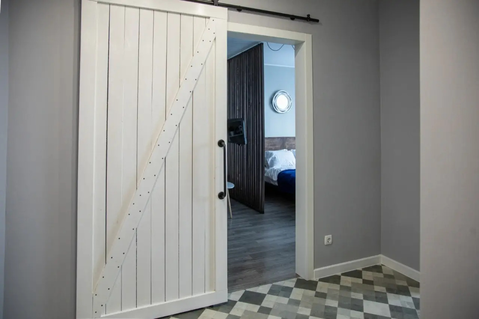 Квартира на Волынской 8