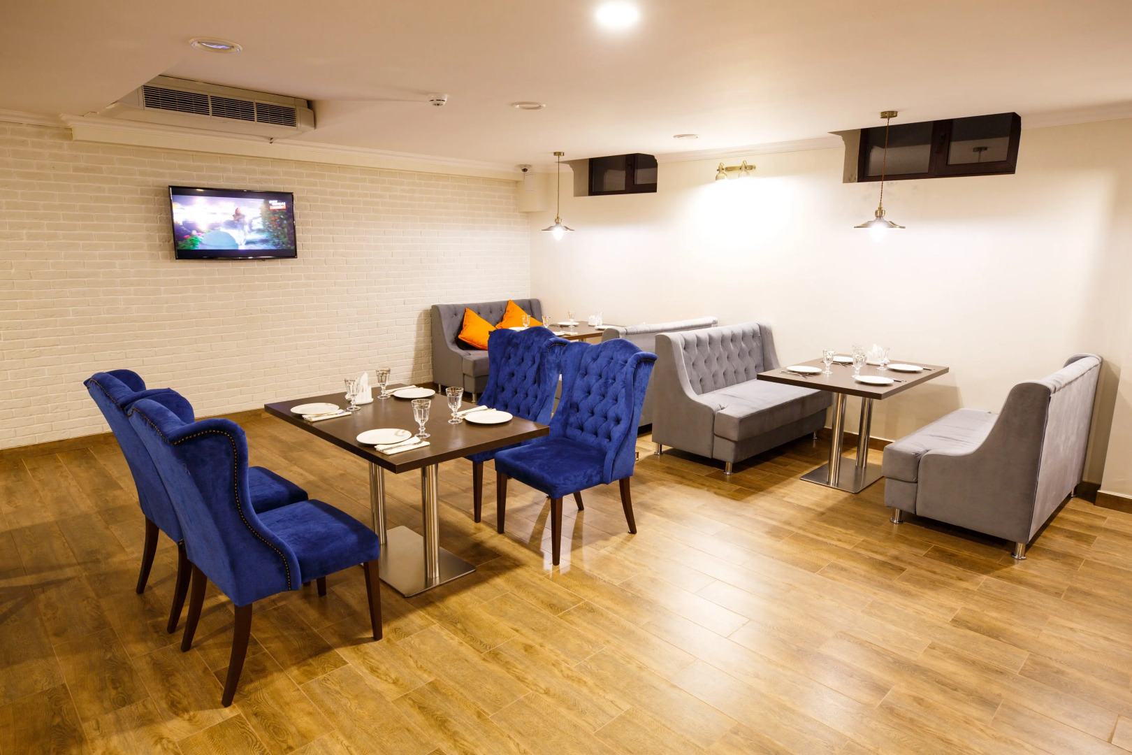 Отель Мелитон