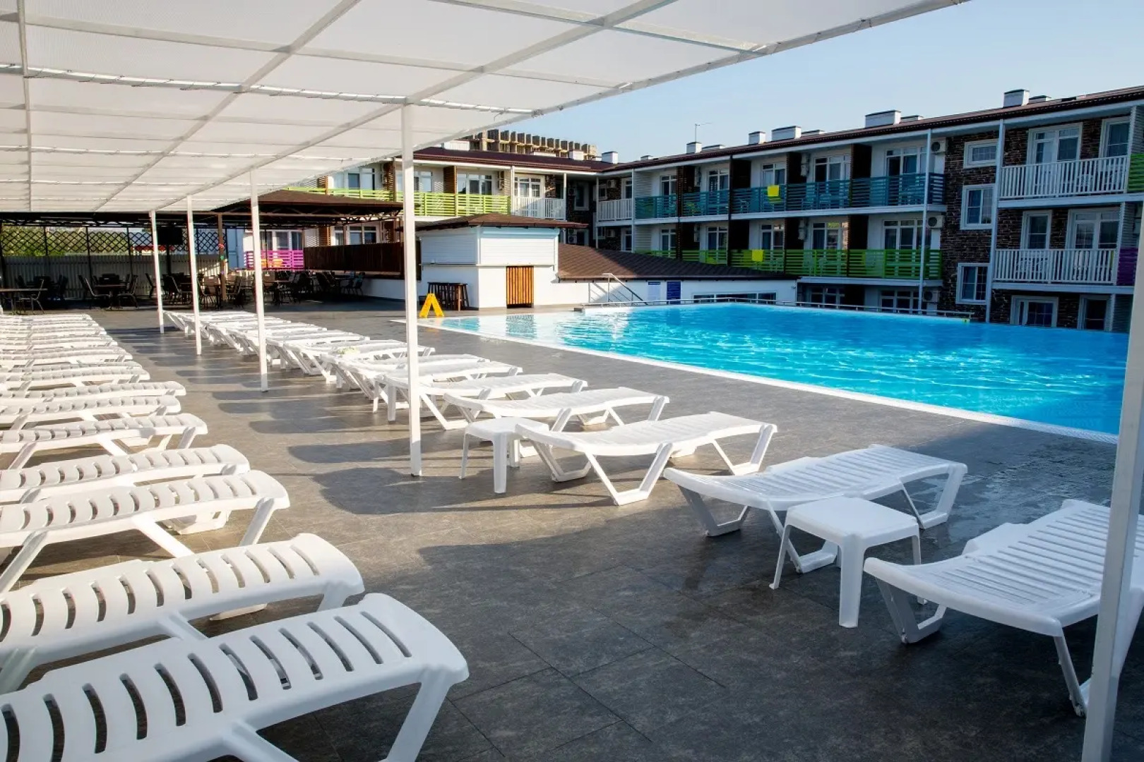 Курортный отель Си Бриз Резорт