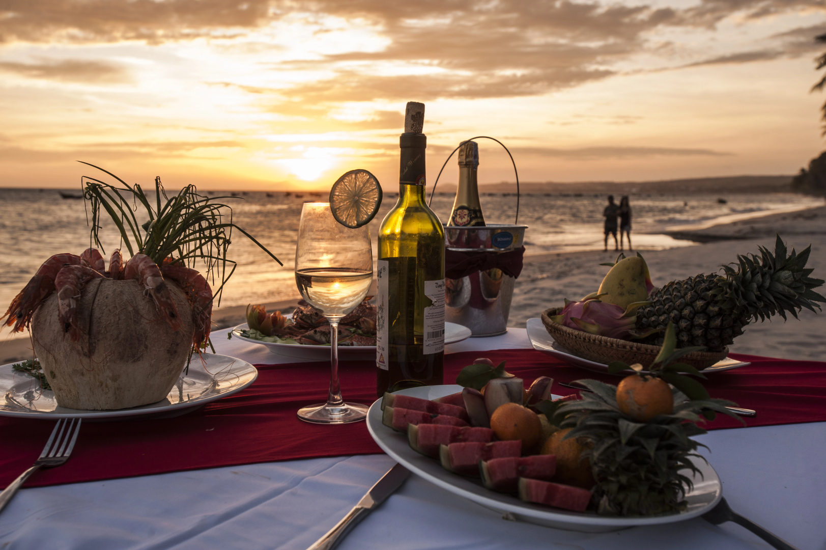 Отель Little Paris Resort & Spa Mui Ne