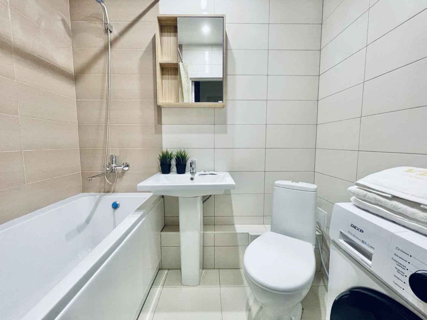 Апартаменты VEGAS на Героев Донбасса 7