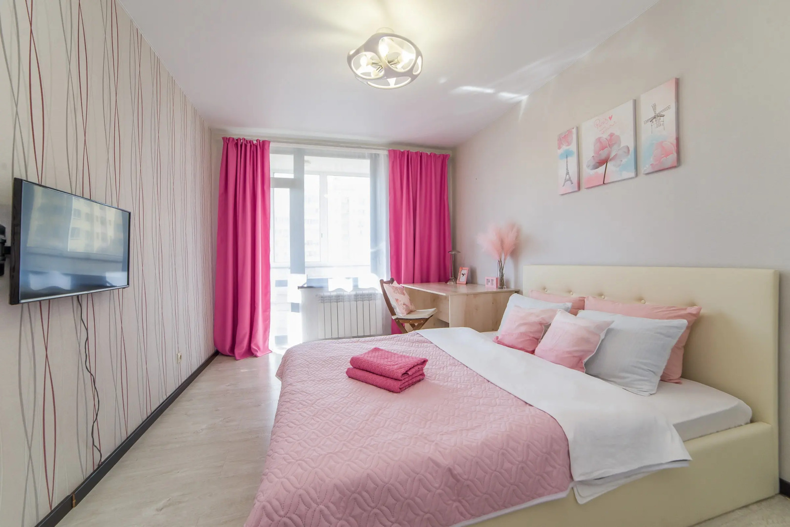 Апартаменты Двухкомнатные на Радищева 33