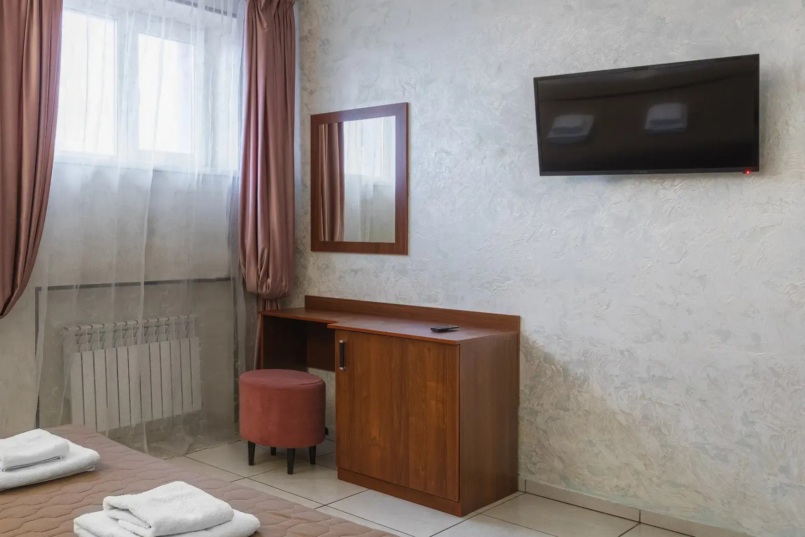 Отель Мон Ами