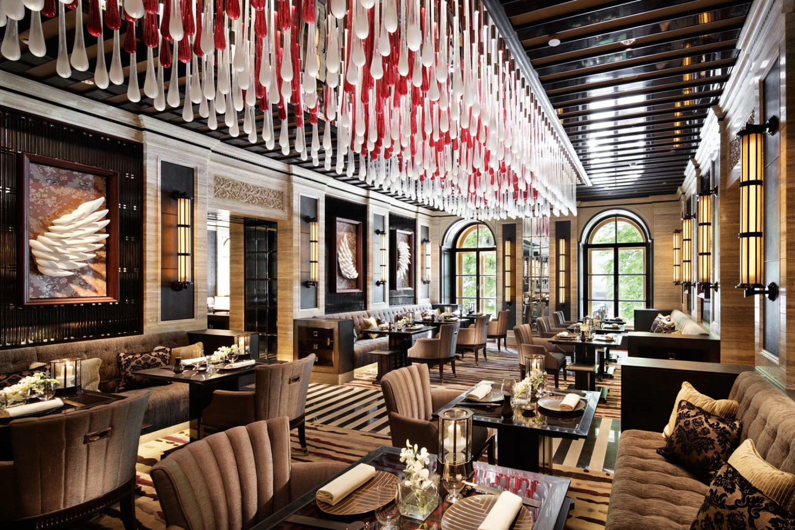 Отель Four Seasons Lion Palace St. Petersburg