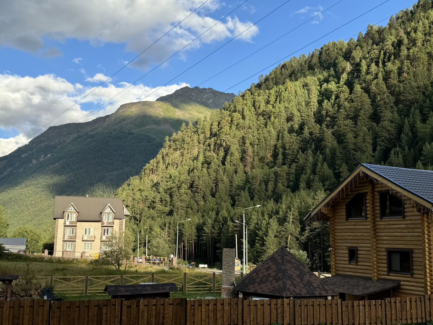 Гостевой Дом с видом на Лес и Водопад