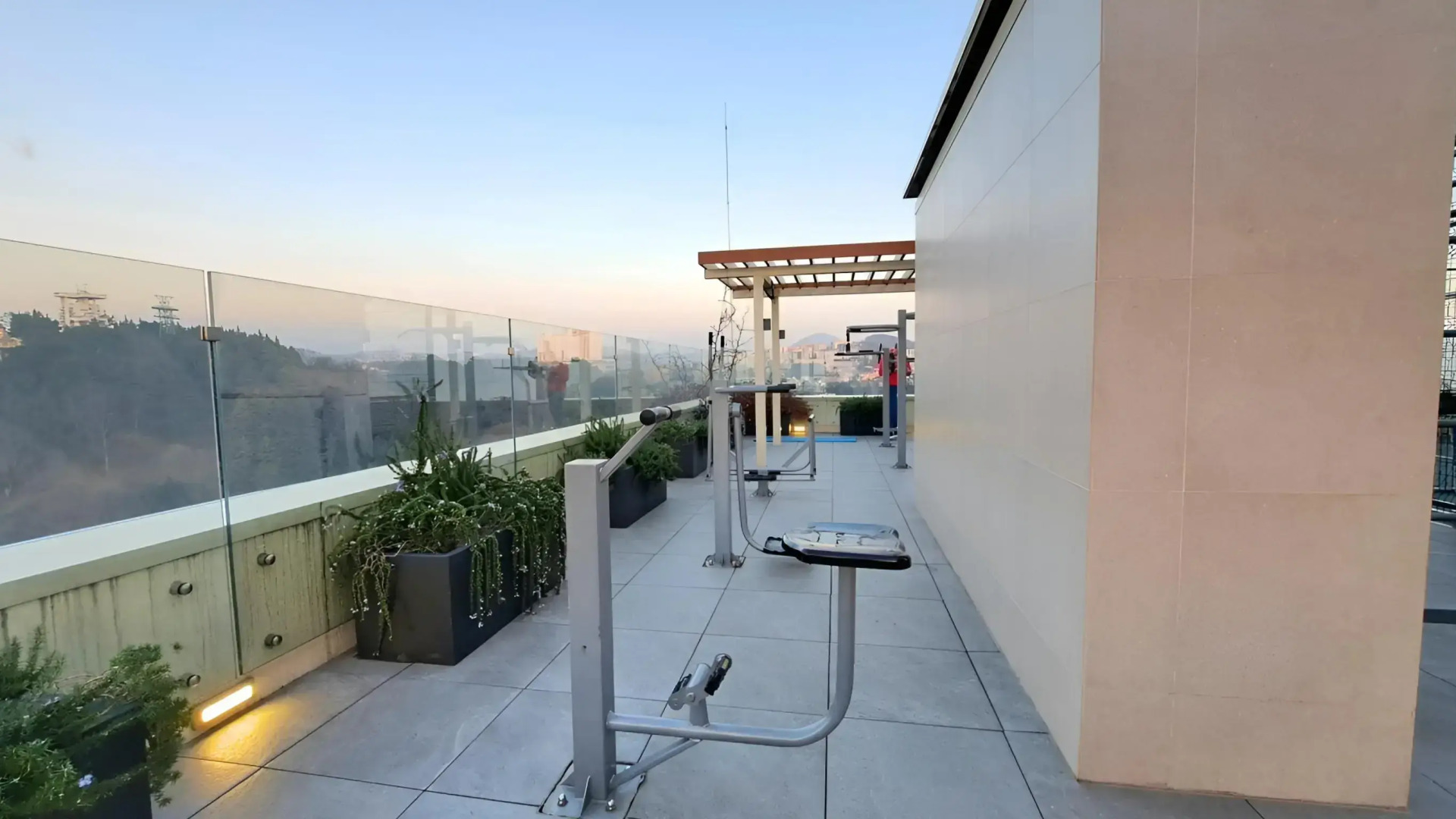 Апартаменты в ЖК Метрополь с Красивым Видом на Горы