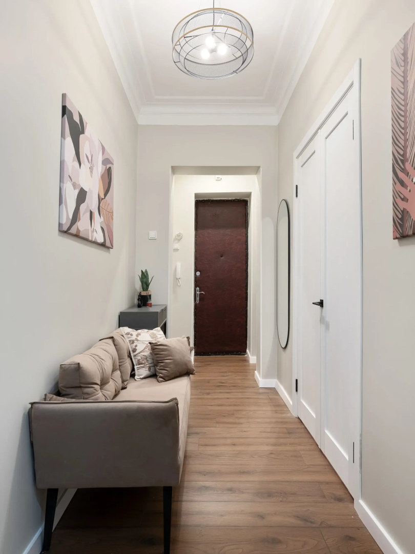 Квартира GM Apartments Стильная двушка у Триумфальной площади
