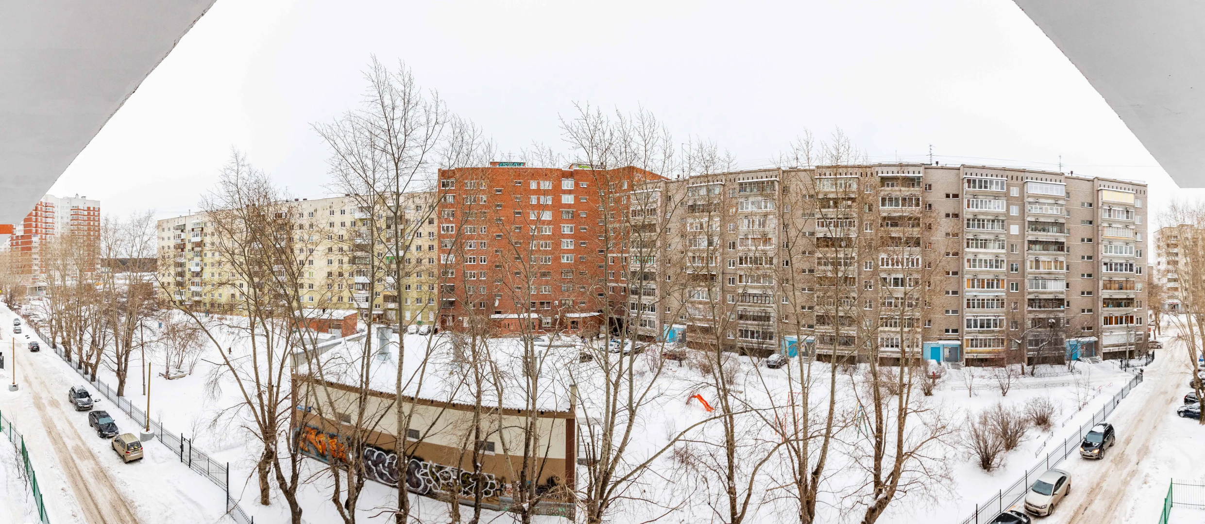 Апартаменты DreamHouse на Парниковой 6