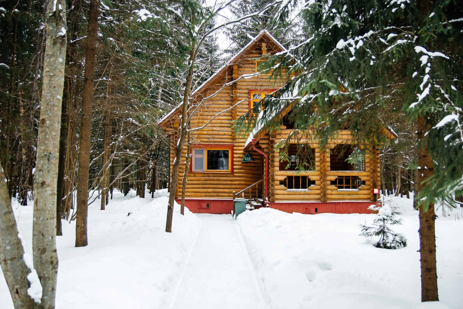 Отель Истра Холидей