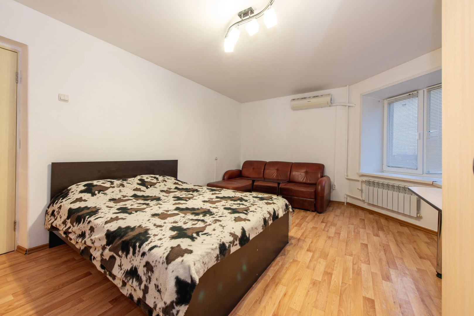 Апартаменты Яр-сутки на Московском 159