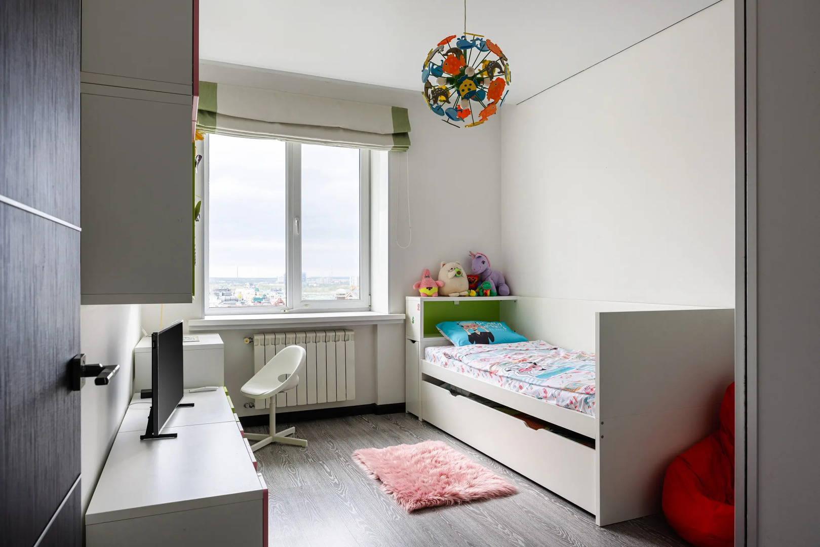 Семейная видовая квартира в центре «Городская Панорама»