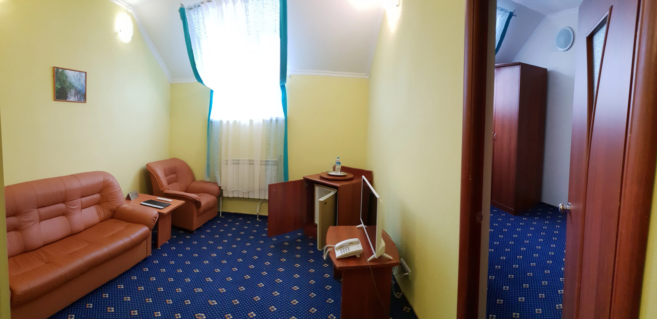 Отель Ливадия