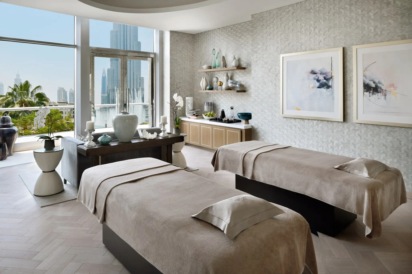 Отель Address Downtown