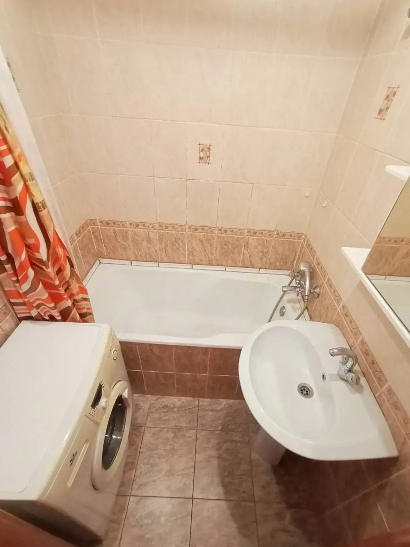 Апартаменты 2х Комнатные на Свердлова 48