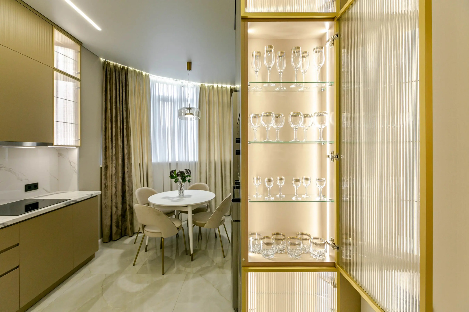 Квартира Superior в ЖК Звезда by Art Apart