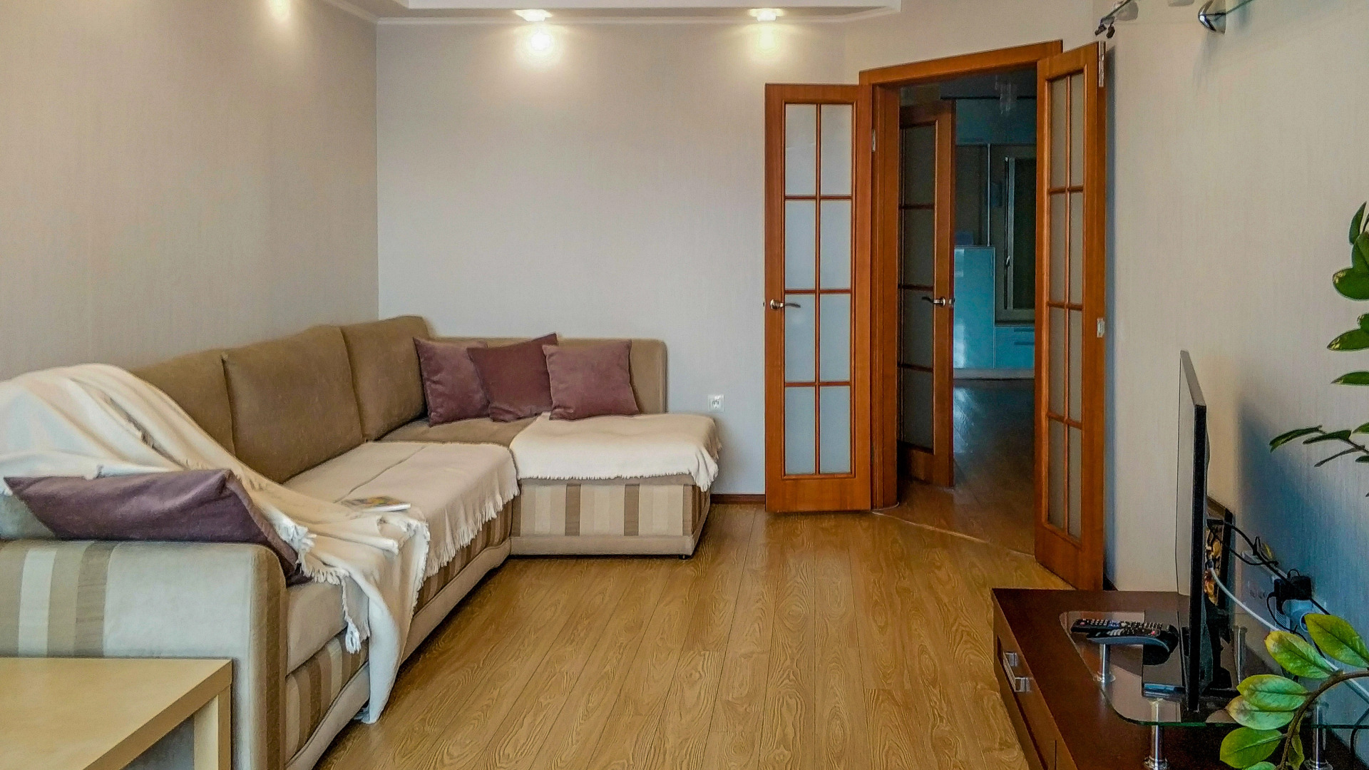 Квартира двухкомнатная в тихом центре