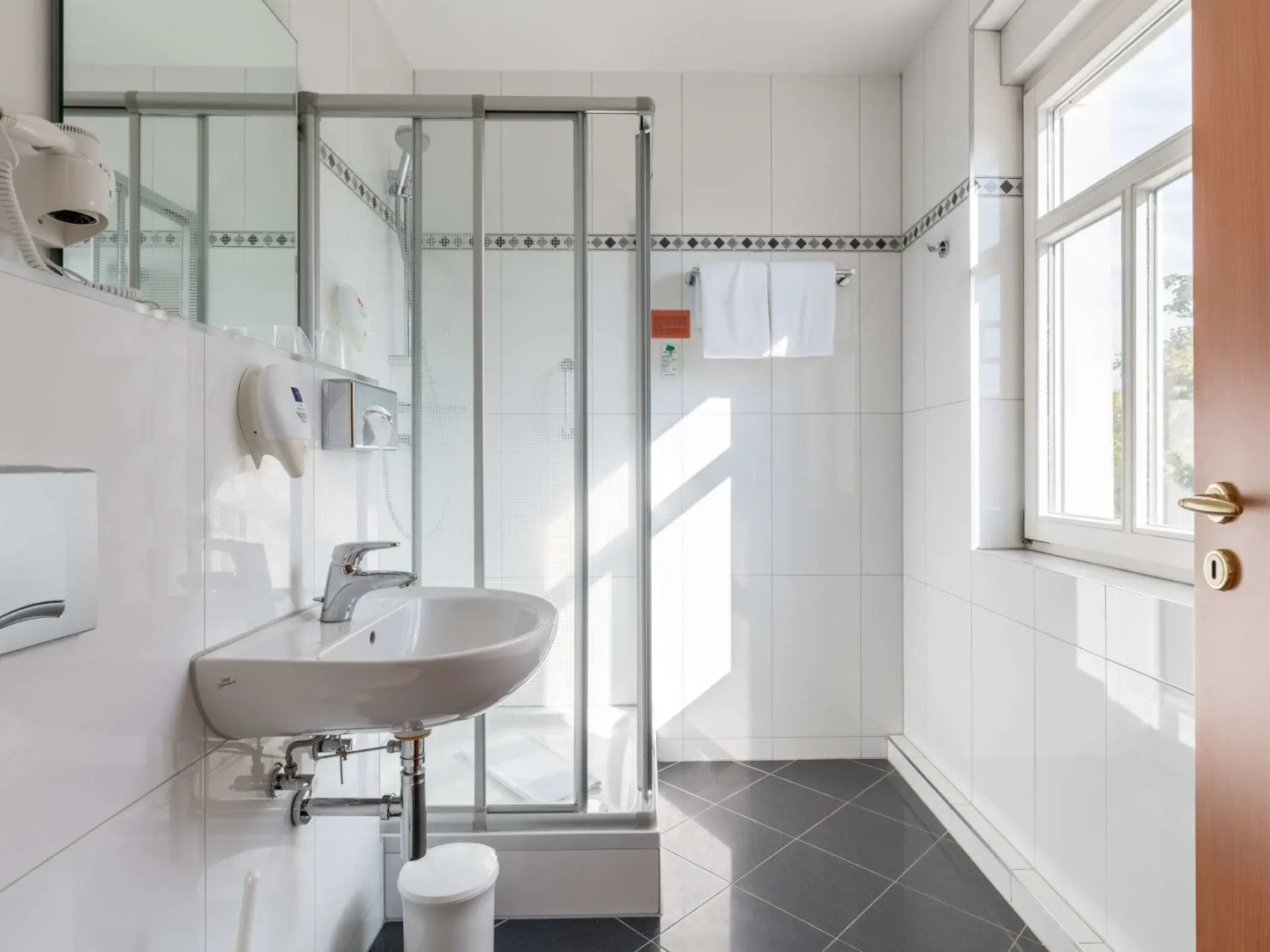 Отель Andante Hotel Dresden